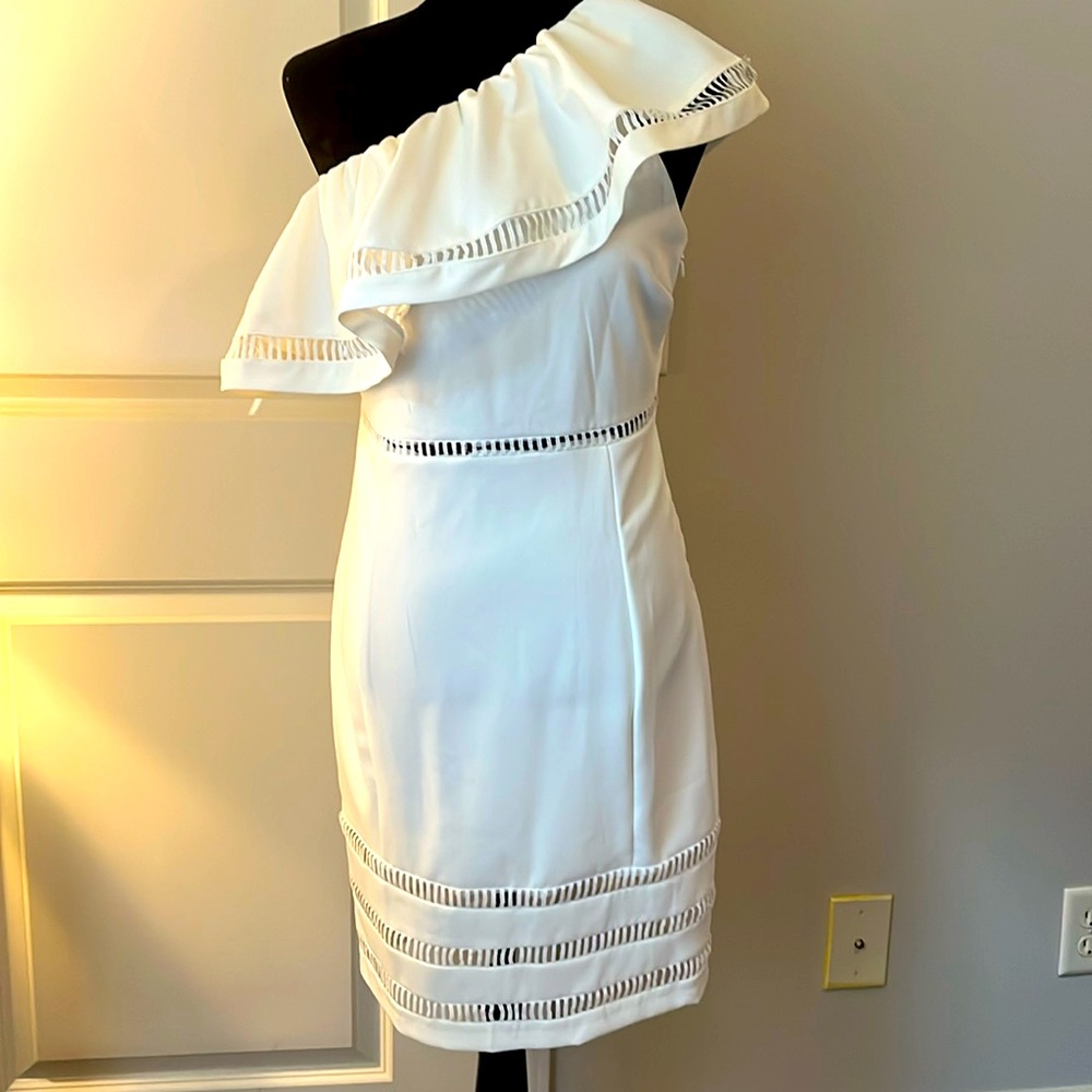 White one shoulder dress